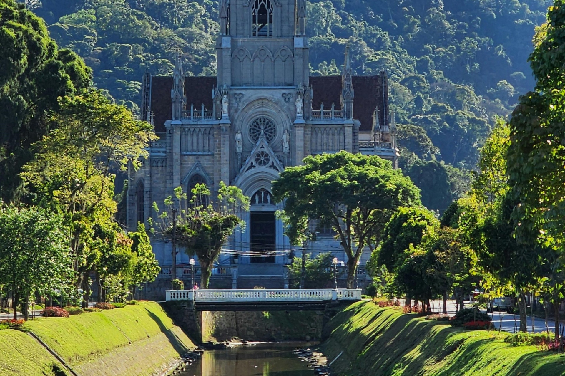 Petrópolis - The Imperial City Come and discover the history of our beloved Brazil!