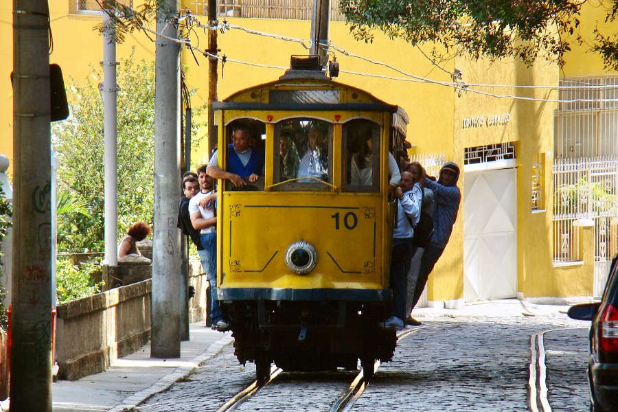 A tour with the tramway in Santa Teresa - Rio de Janeiro