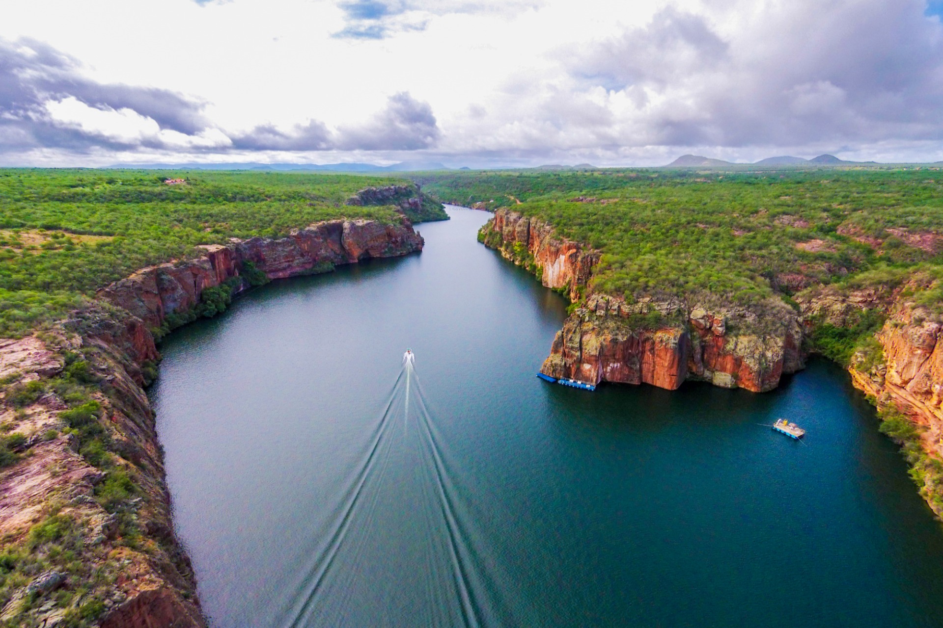 Canindé - Rio São Francisco  Rio de Janeiro est la porte d'entrée du Brésil