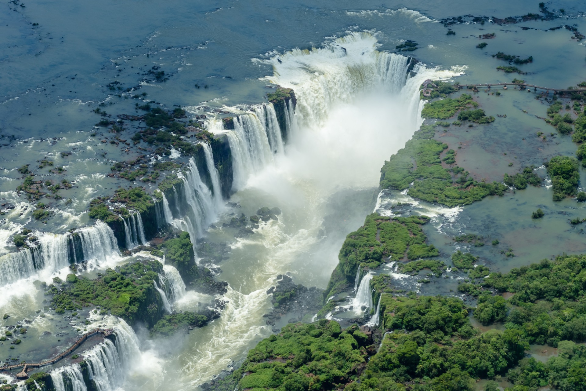 Cataratas del Iguazú Rio de Janeiro es la puerta de entrada de Brasil