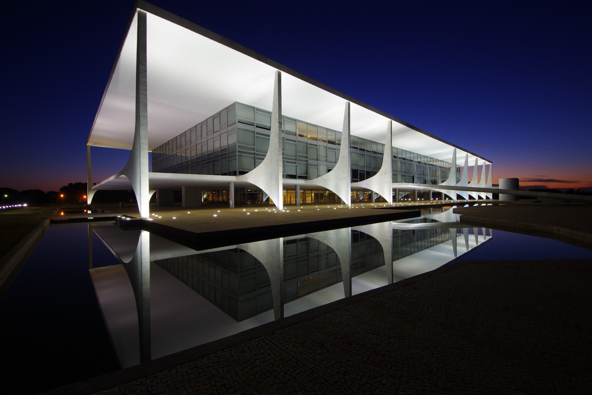 Federal Government - Brasilia Rio de Janeiro is the gateway to Brazil
