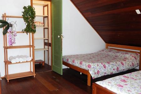 Triple Room Shared Bathroom + Air Condition                                